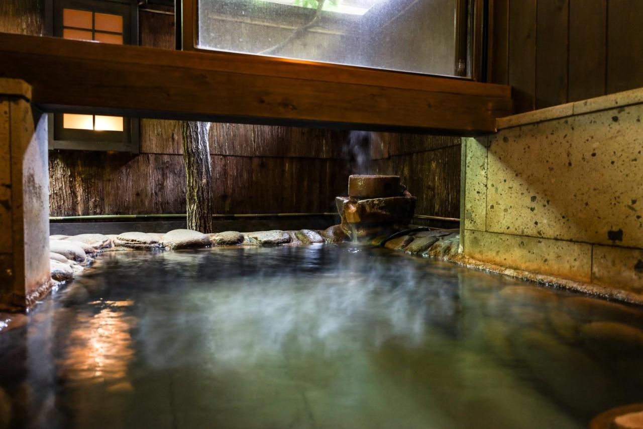 Kurokawa Onsen Oyado Noshiyu Hotell Minamioguni Exteriör bild