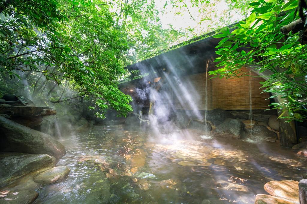 Kurokawa Onsen Oyado Noshiyu Hotell Minamioguni Rum bild